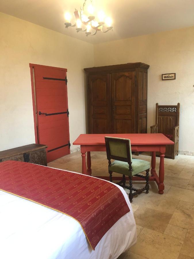 chambre d'hôtes Le Domaine de la Vallée Saint-Martin-de-Varreville Extérieur photo