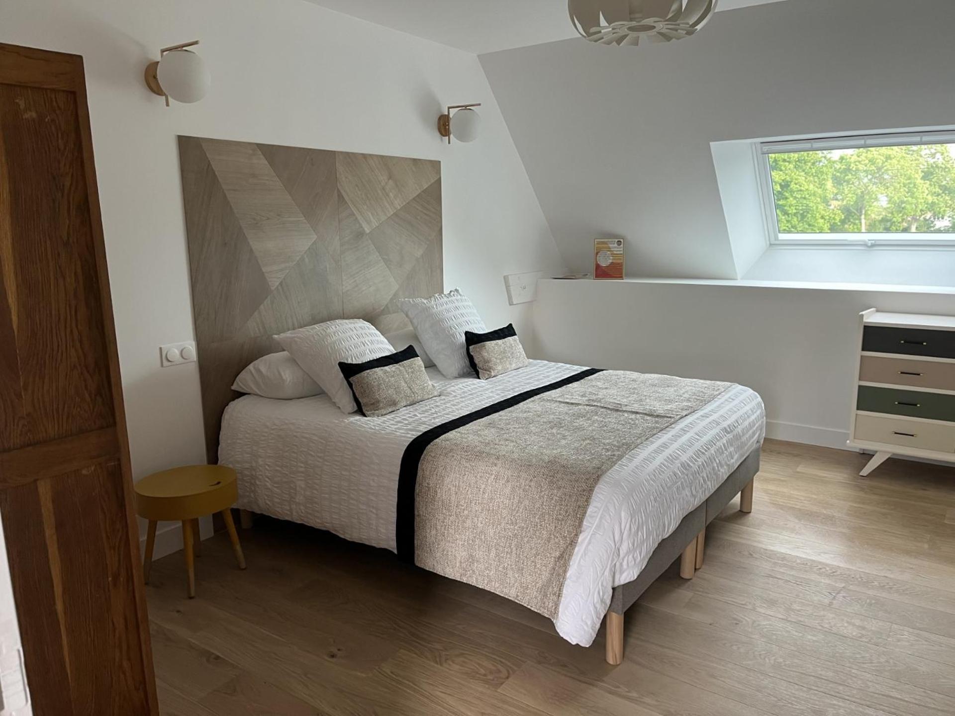 chambre d'hôtes Le Domaine de la Vallée Saint-Martin-de-Varreville Extérieur photo